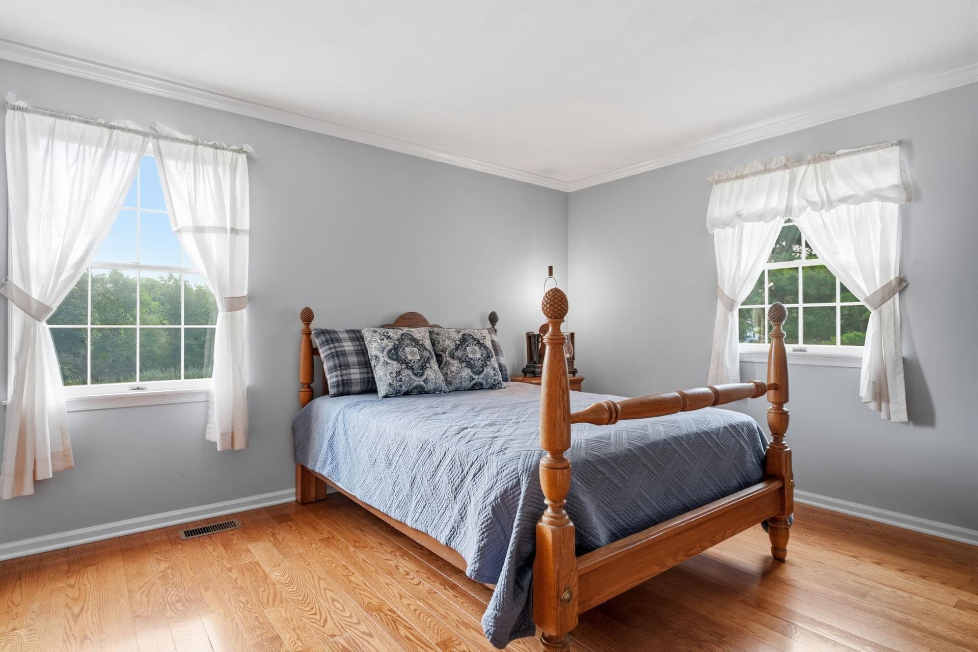 625 Teich Drive photo 31