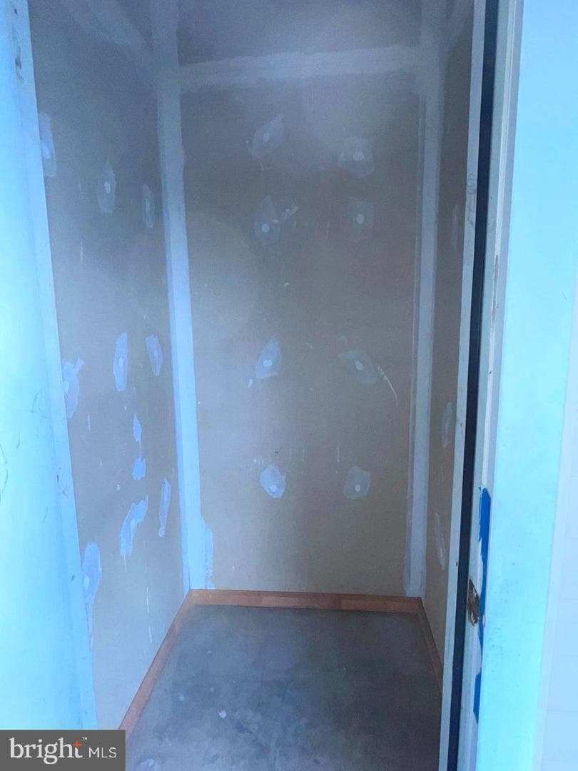 92 Catherine Court photo 24