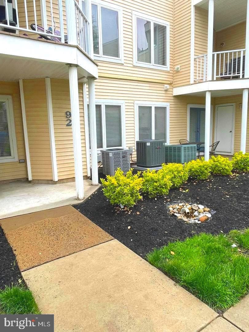 92 Catherine Court photo 3