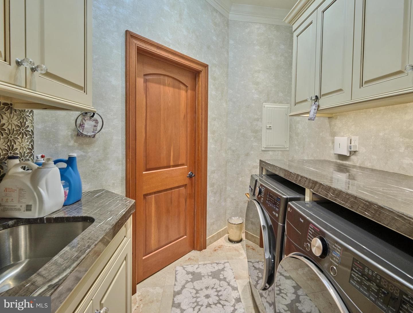 1265 Grenoble Road photo 49