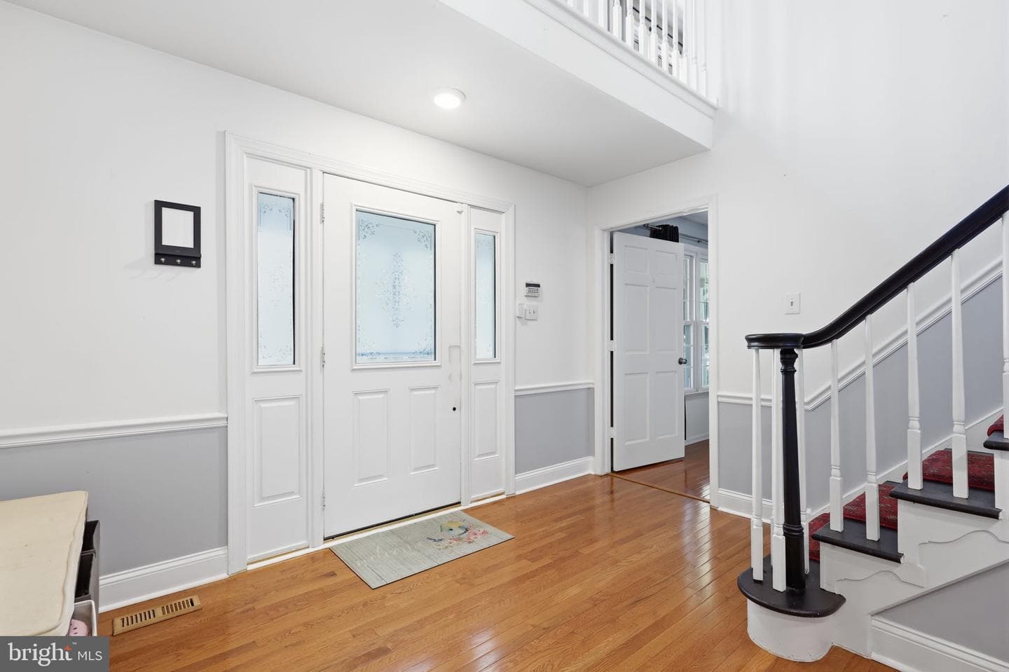469 Stanford Road photo 10