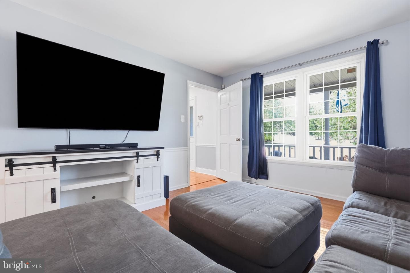 469 Stanford Road photo 19