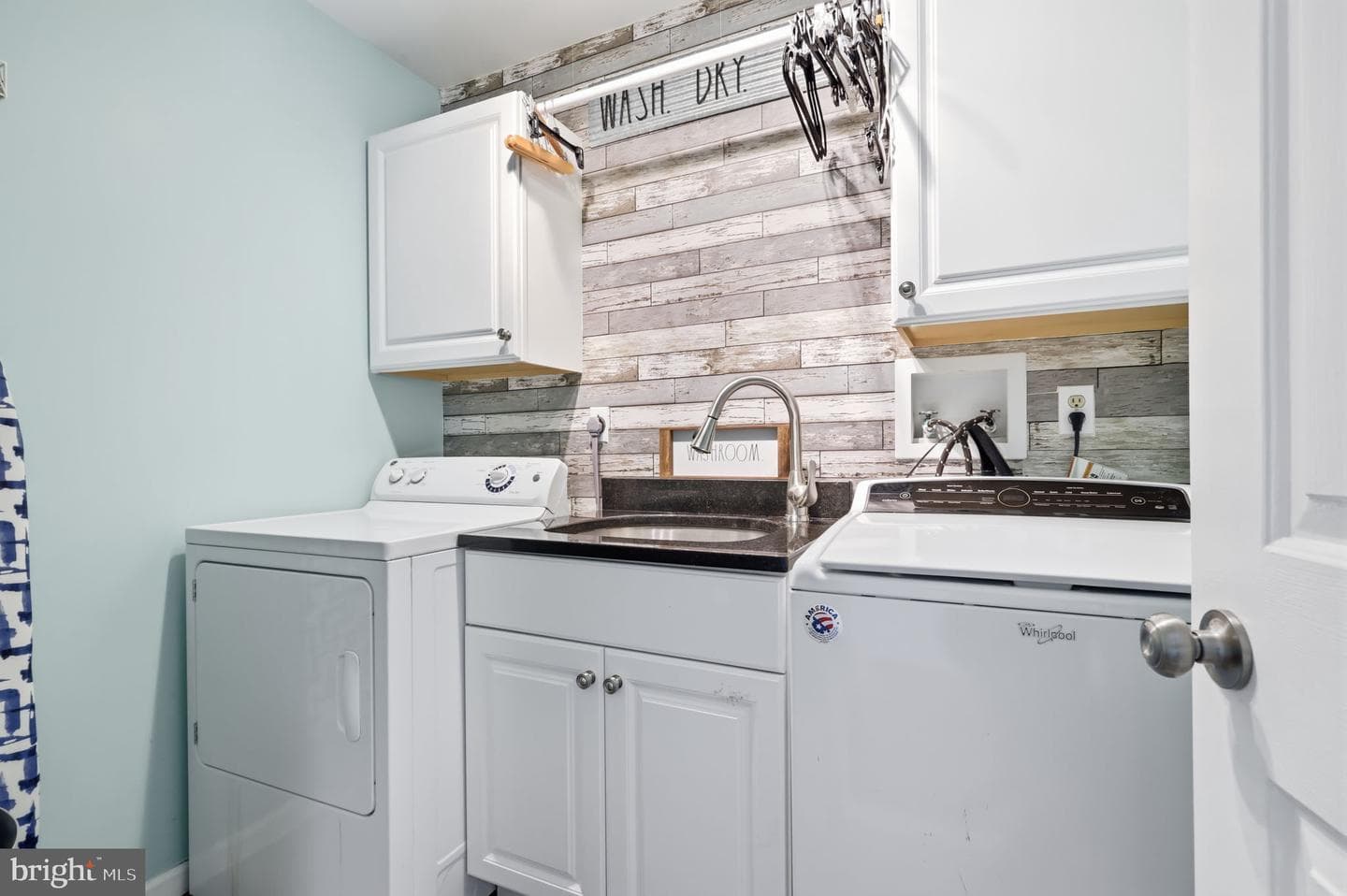 469 Stanford Road photo 34