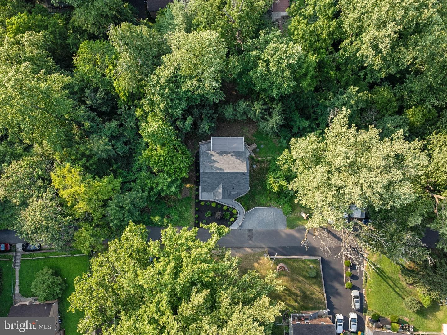 4642 Belmont Avenue photo 33