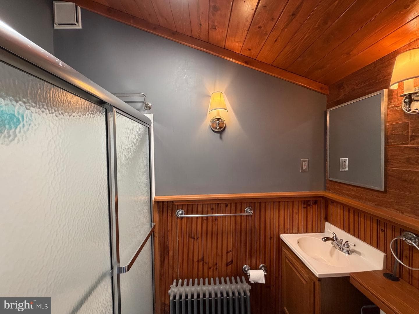 97 Wilson Avenue photo 38