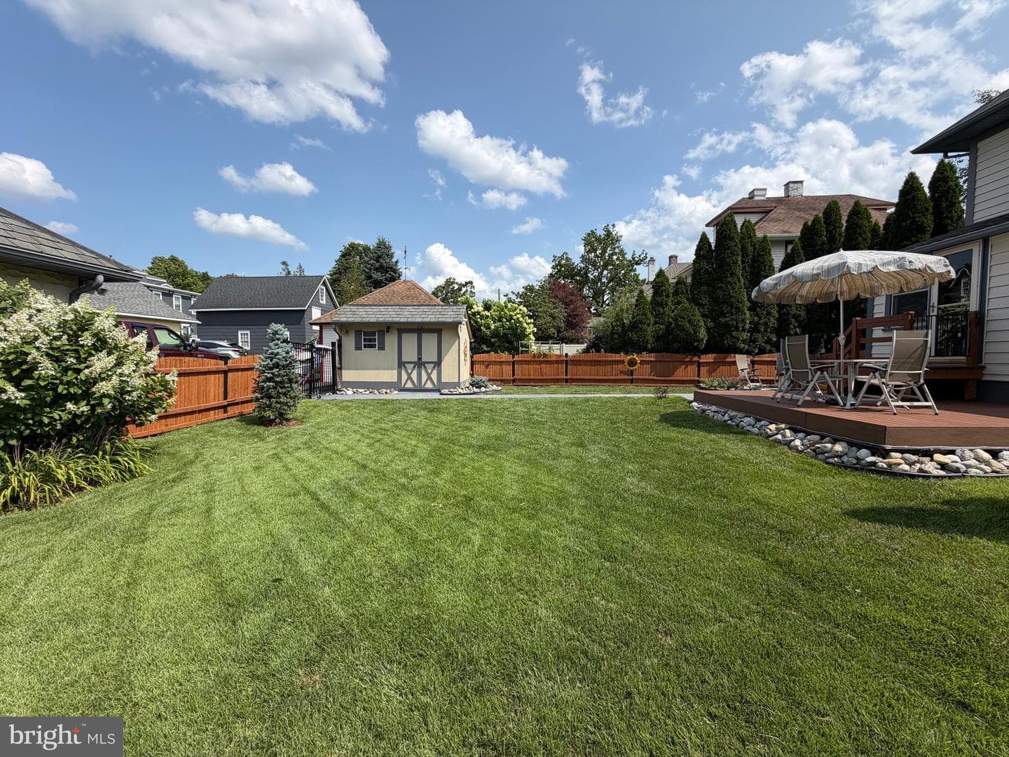 97 Wilson Avenue photo 8