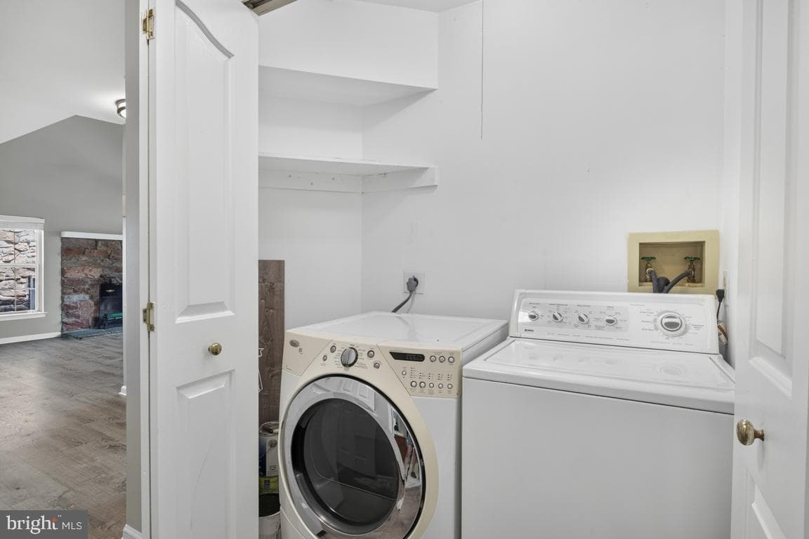 206 Remington Court photo 25