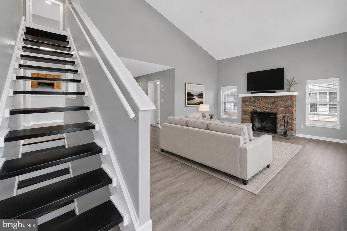 206 Remington Court photo 26