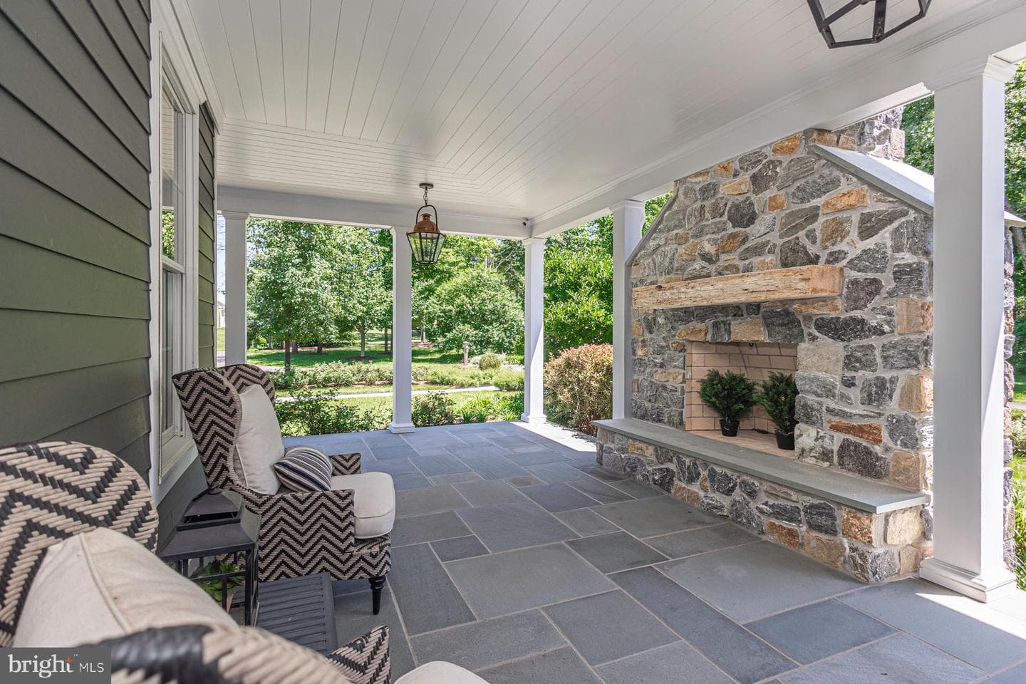 3498 Wellsford Lane photo 8