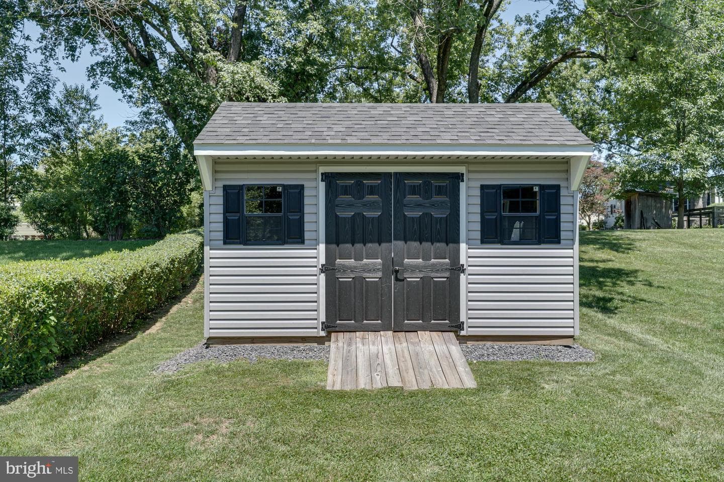 327 Lenape Lane photo 39