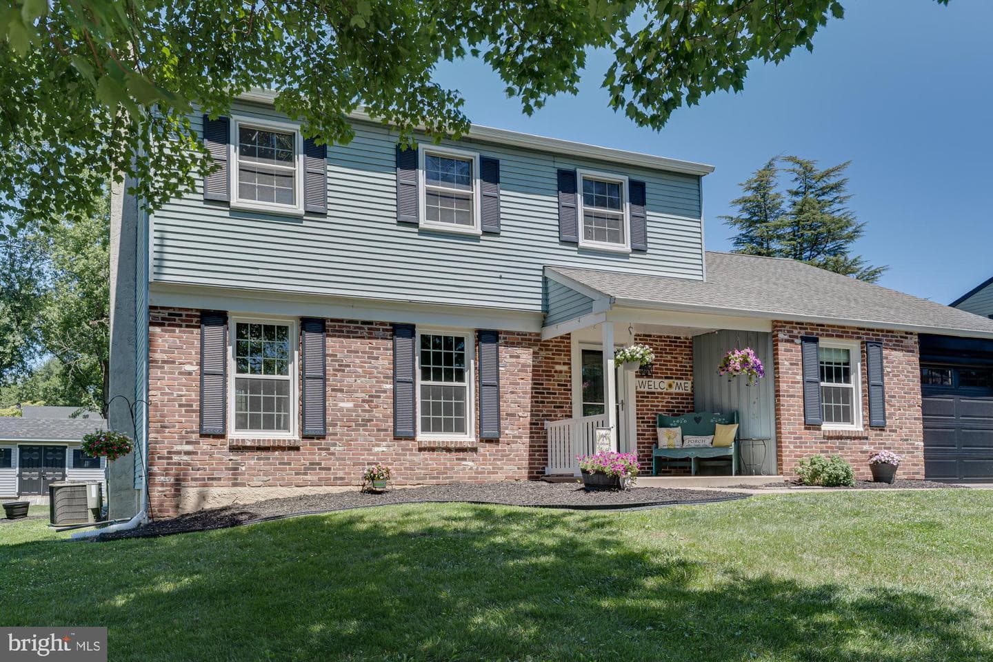 327 Lenape Lane photo 4