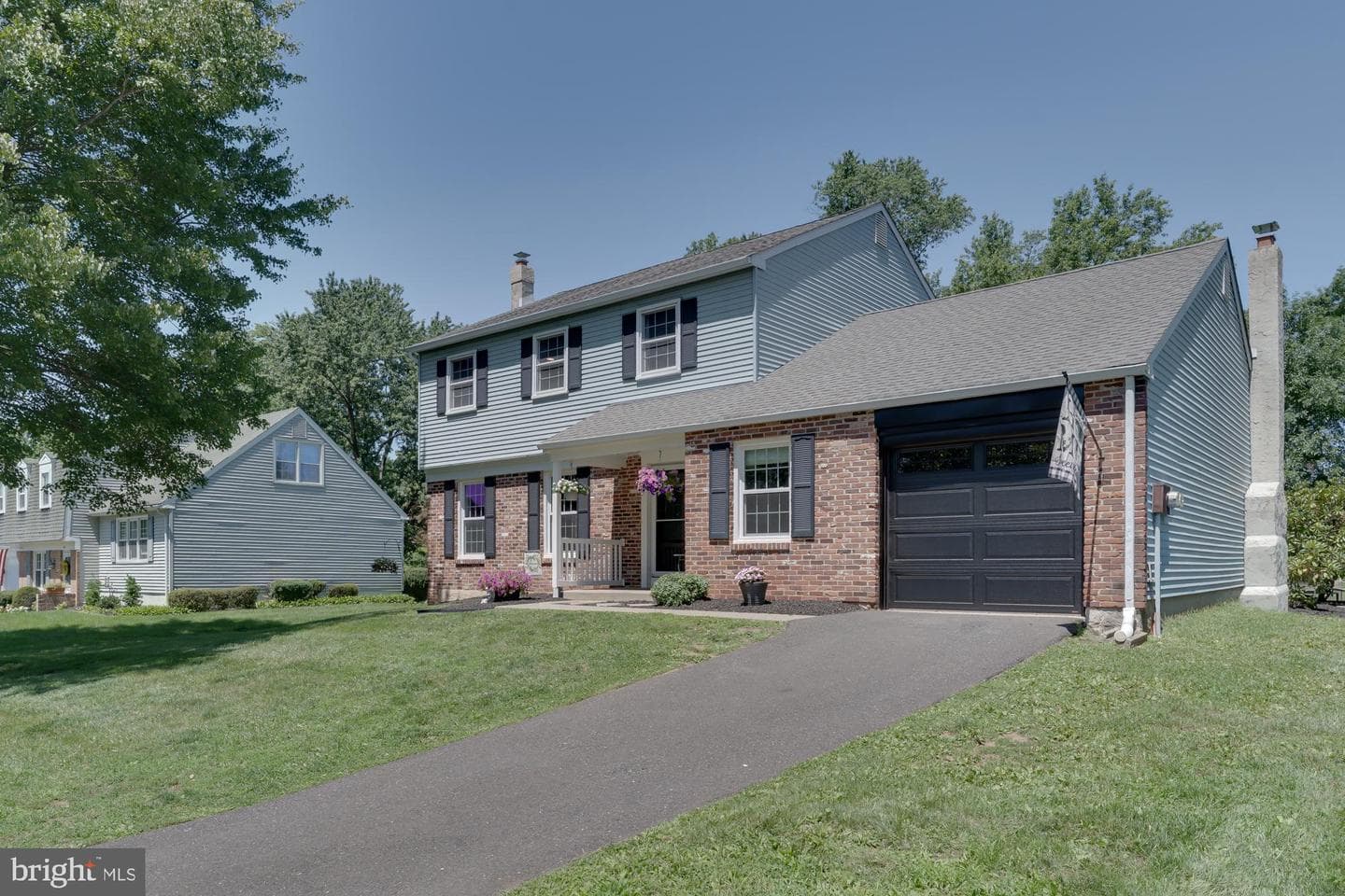 327 Lenape Lane photo 5