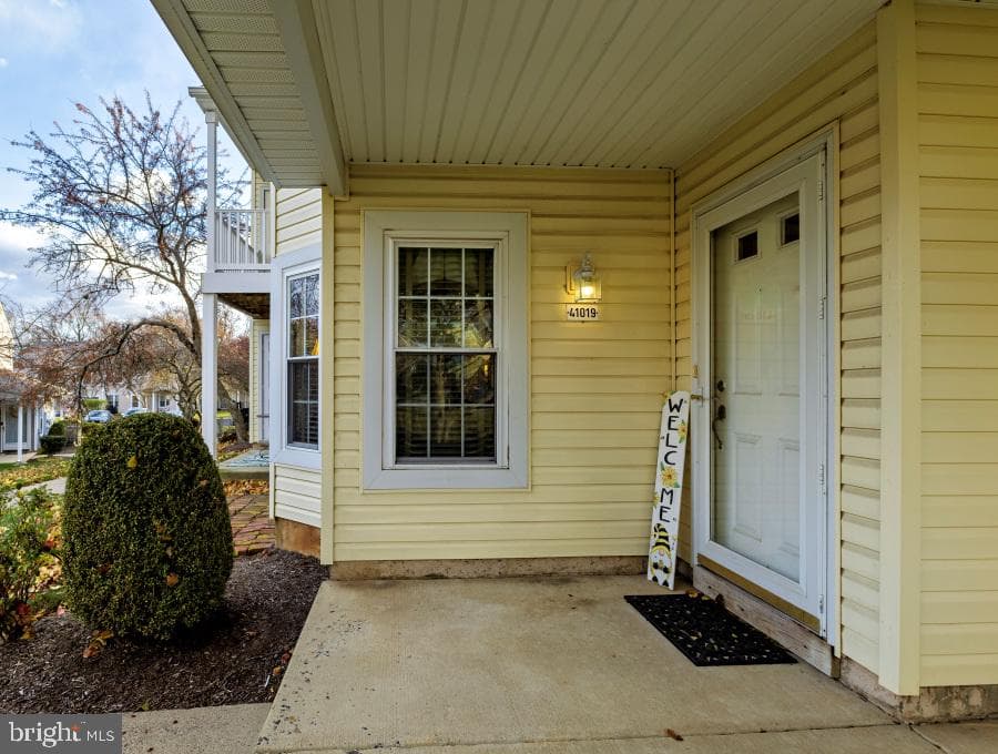 41019 Coopers Place photo 1