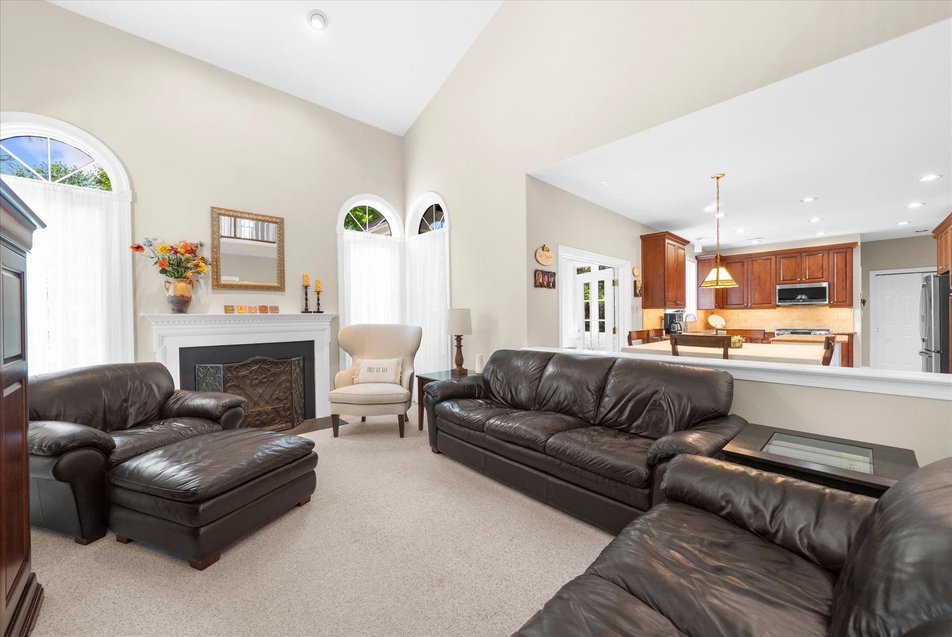2028 Farmview Drive photo 10
