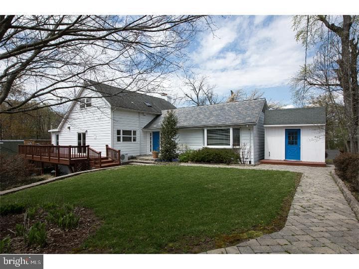 35 Beulah Road photo 1