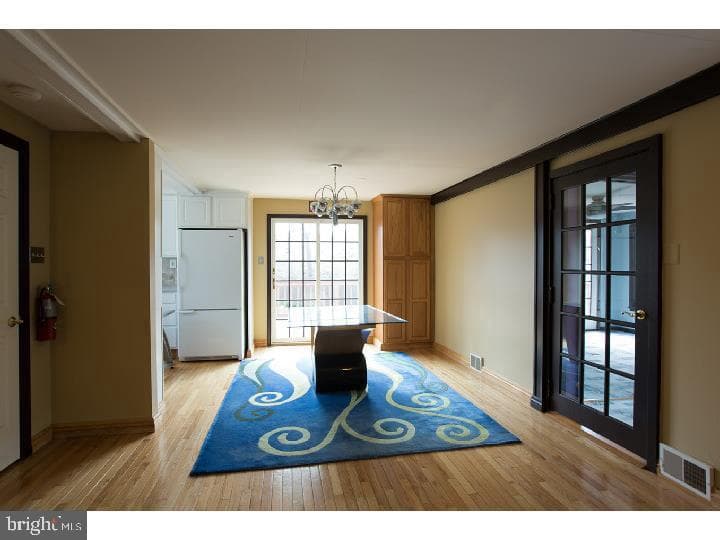 35 Beulah Road photo 8