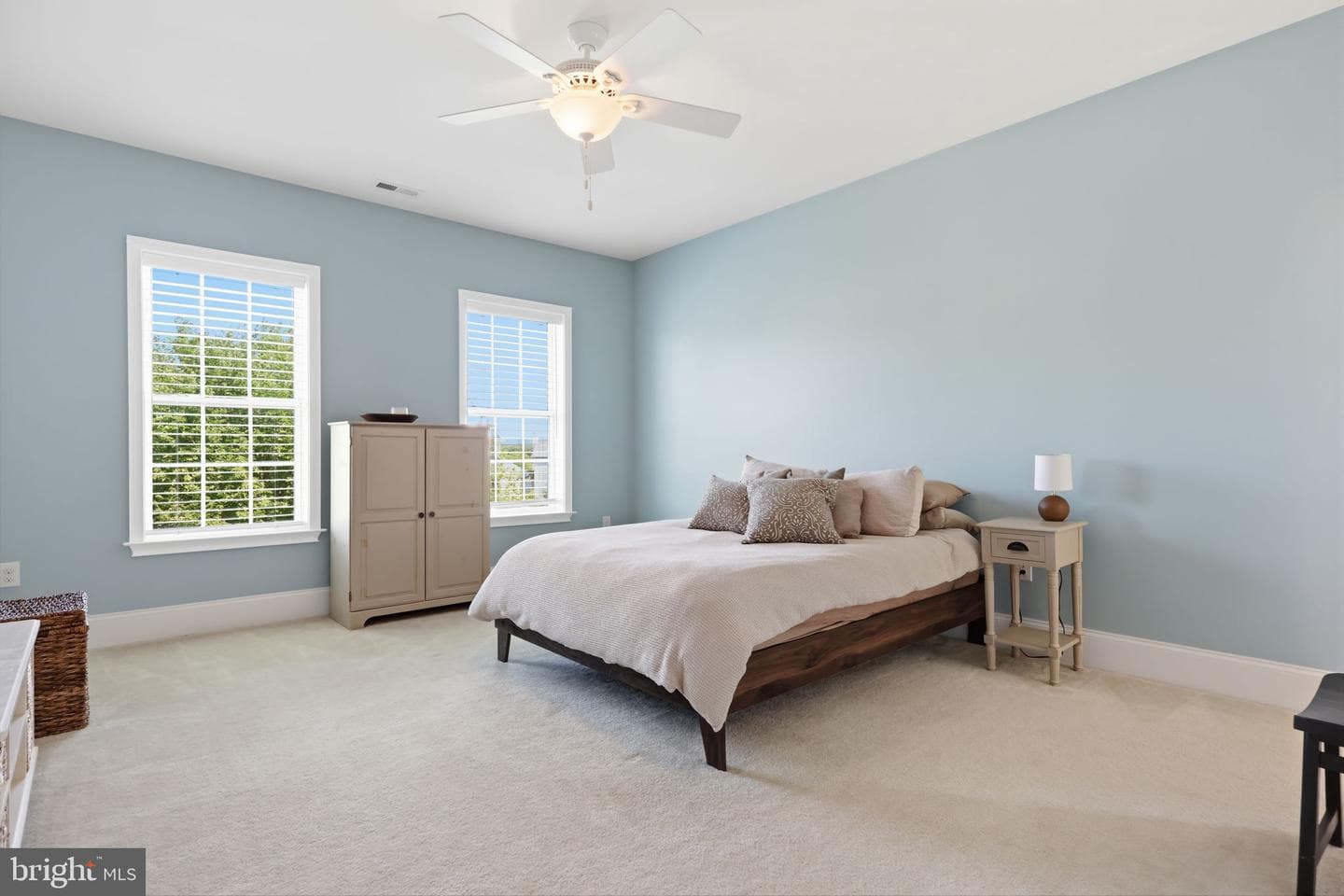 3969 Hillcrest Drive photo 46