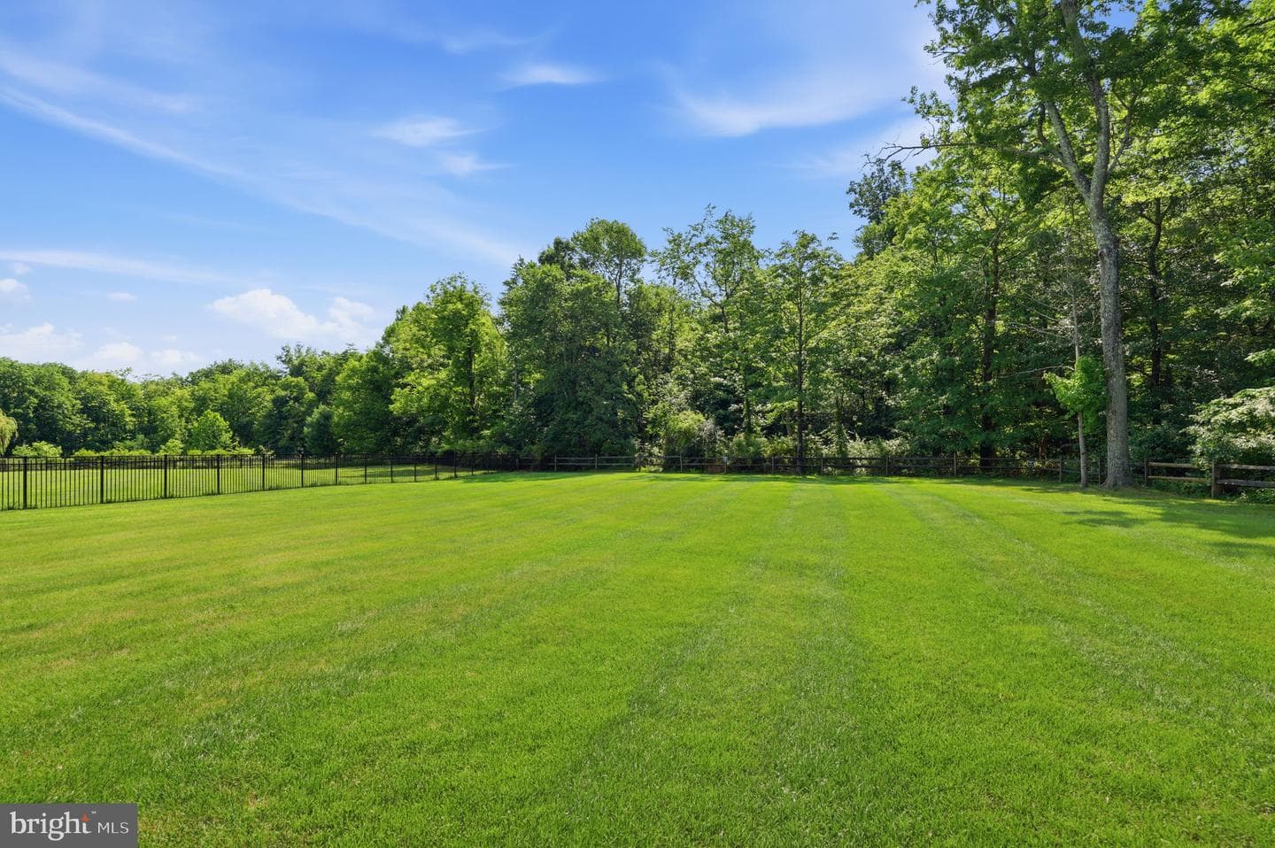 3969 Hillcrest Drive photo 64