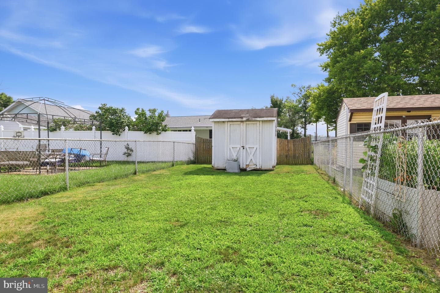 346 Taft Street photo 21