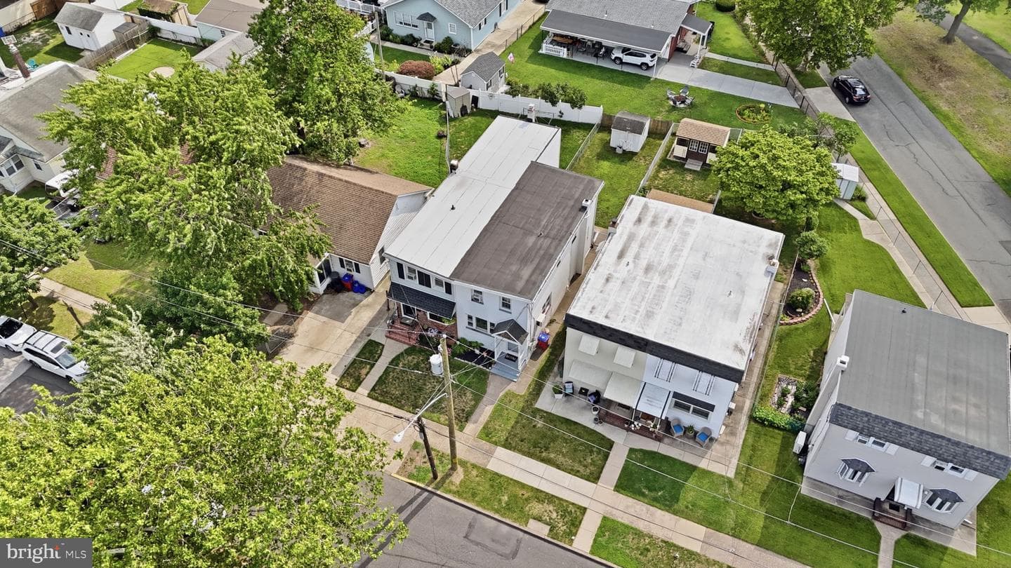 346 Taft Street photo 25
