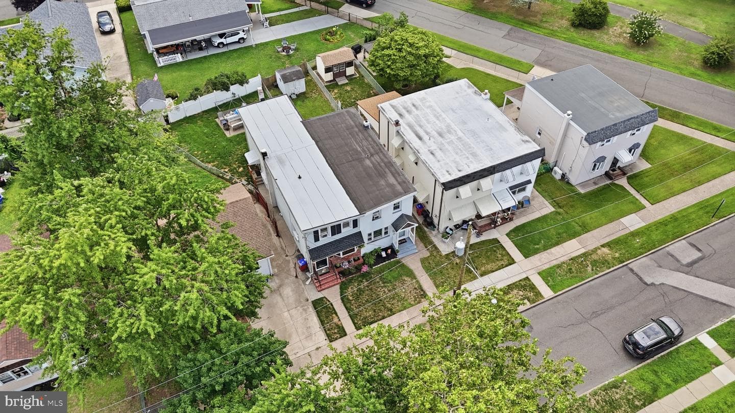 346 Taft Street photo 26
