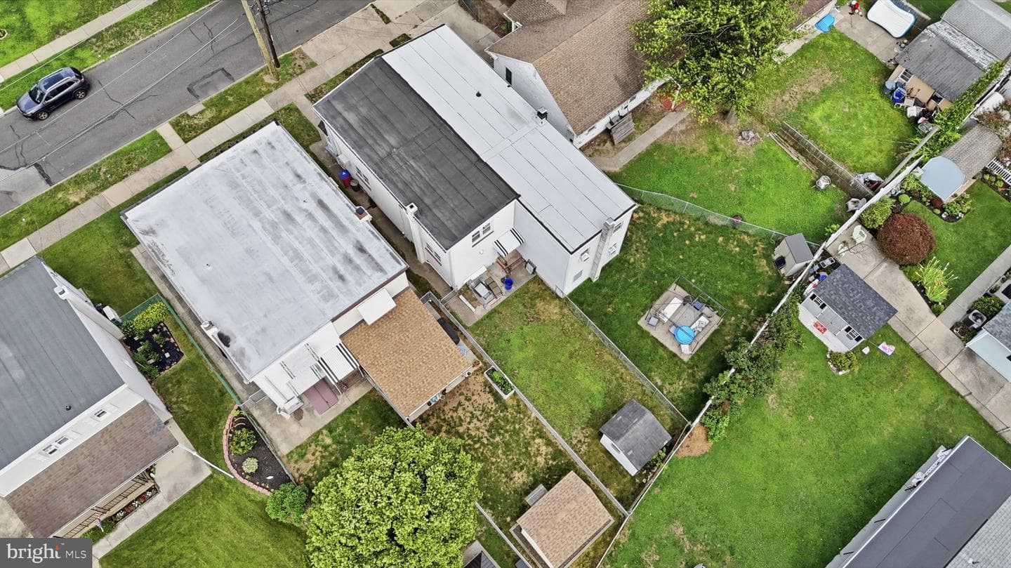346 Taft Street photo 27