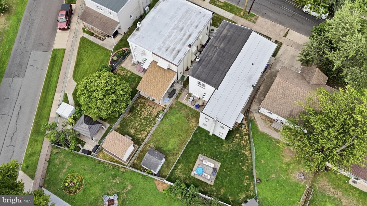 346 Taft Street photo 28