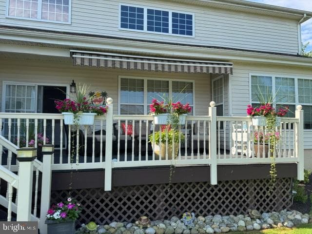 937 Laurens Lane photo 5