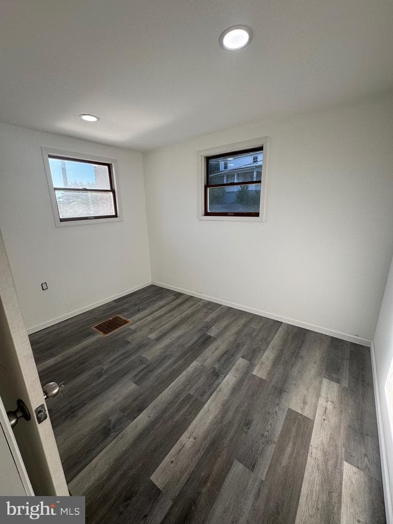 110 Oakland Avenue photo 10