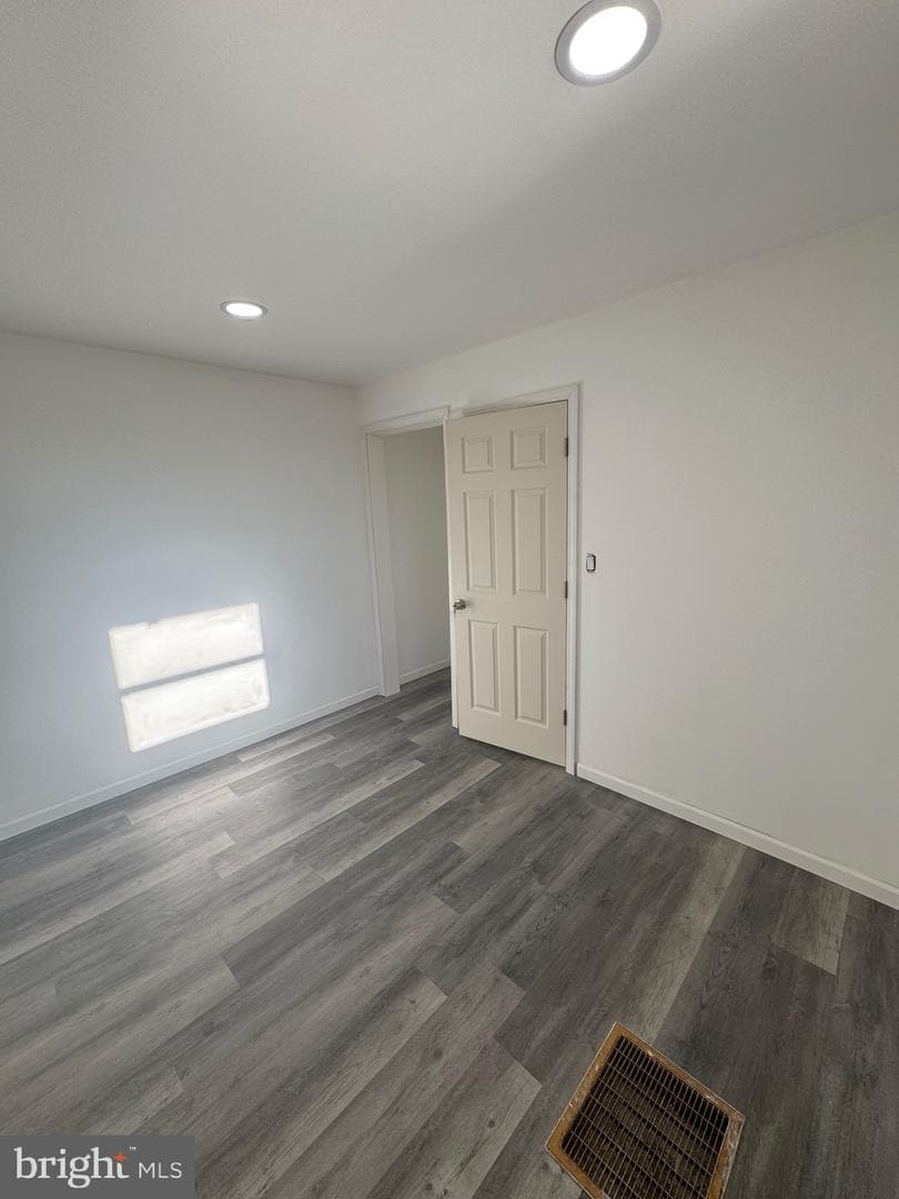 110 Oakland Avenue photo 11