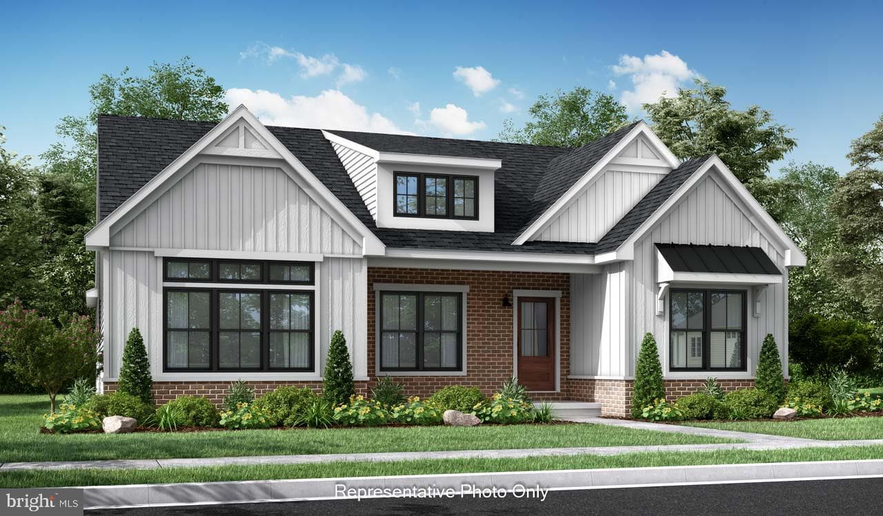 01 Estate Drive, Mechanicsburg