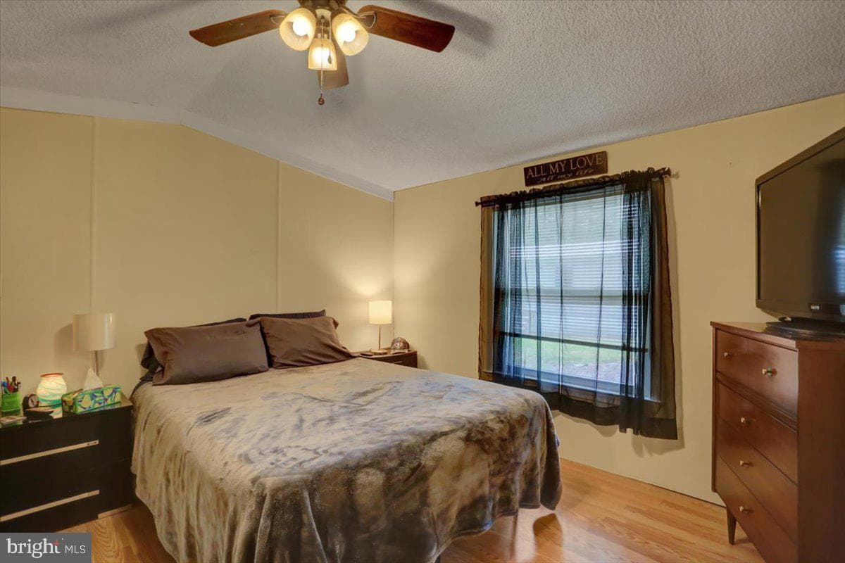 235 Shippensburg Mobile Estates photo 10