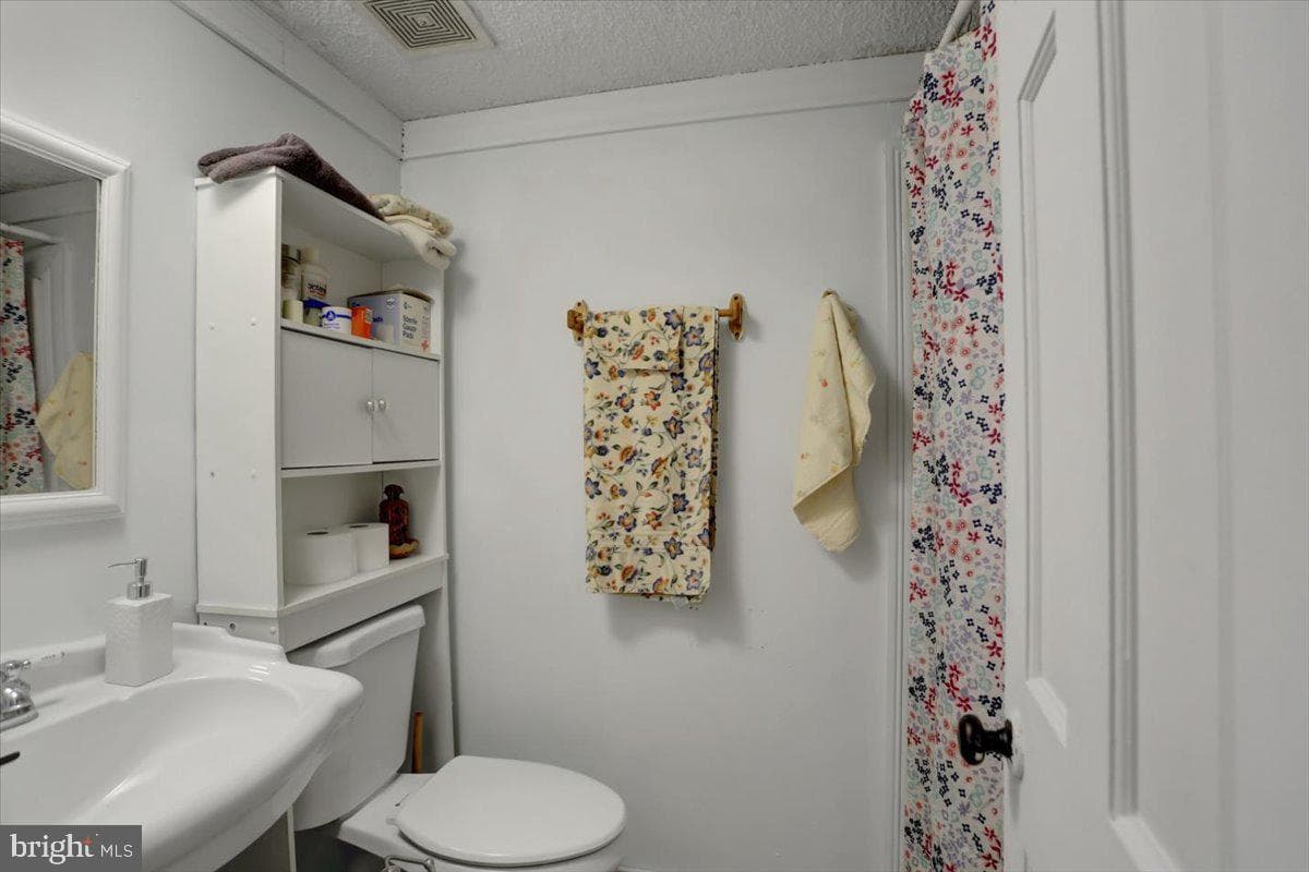 235 Shippensburg Mobile Estates photo 15