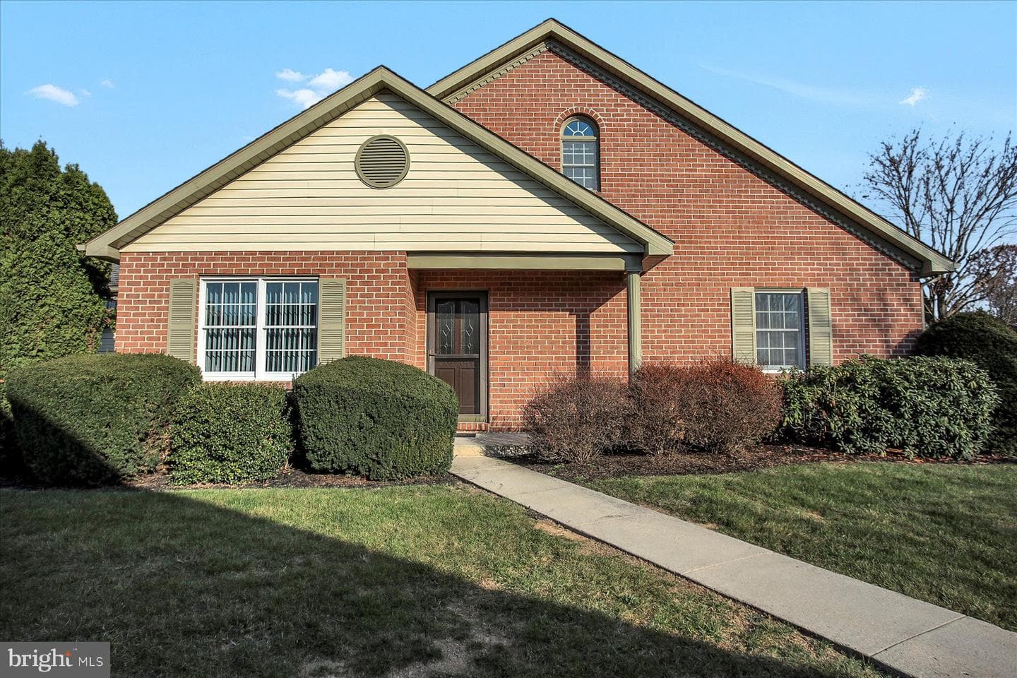 120 Strayer Drive photo 2