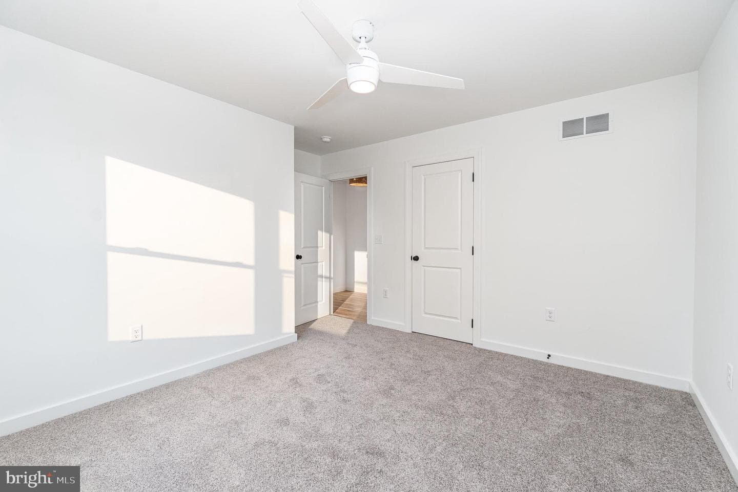 2077 Reservoir Drive photo 15