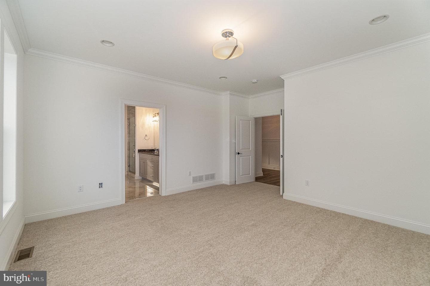 700 Grandon Way photo 11