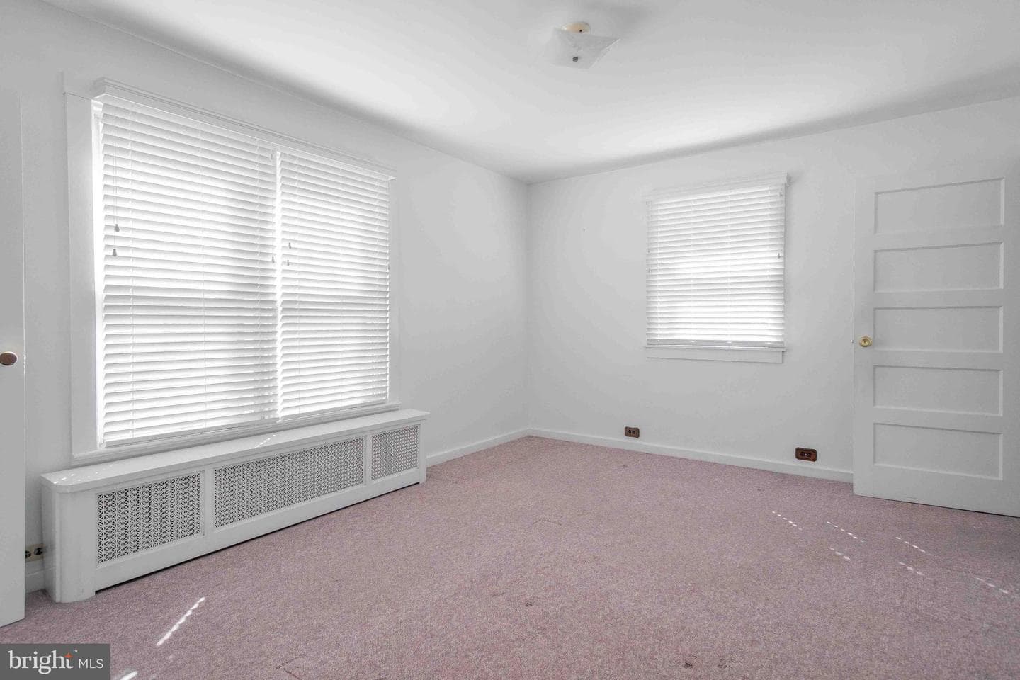 656 N 3rd Street photo 12