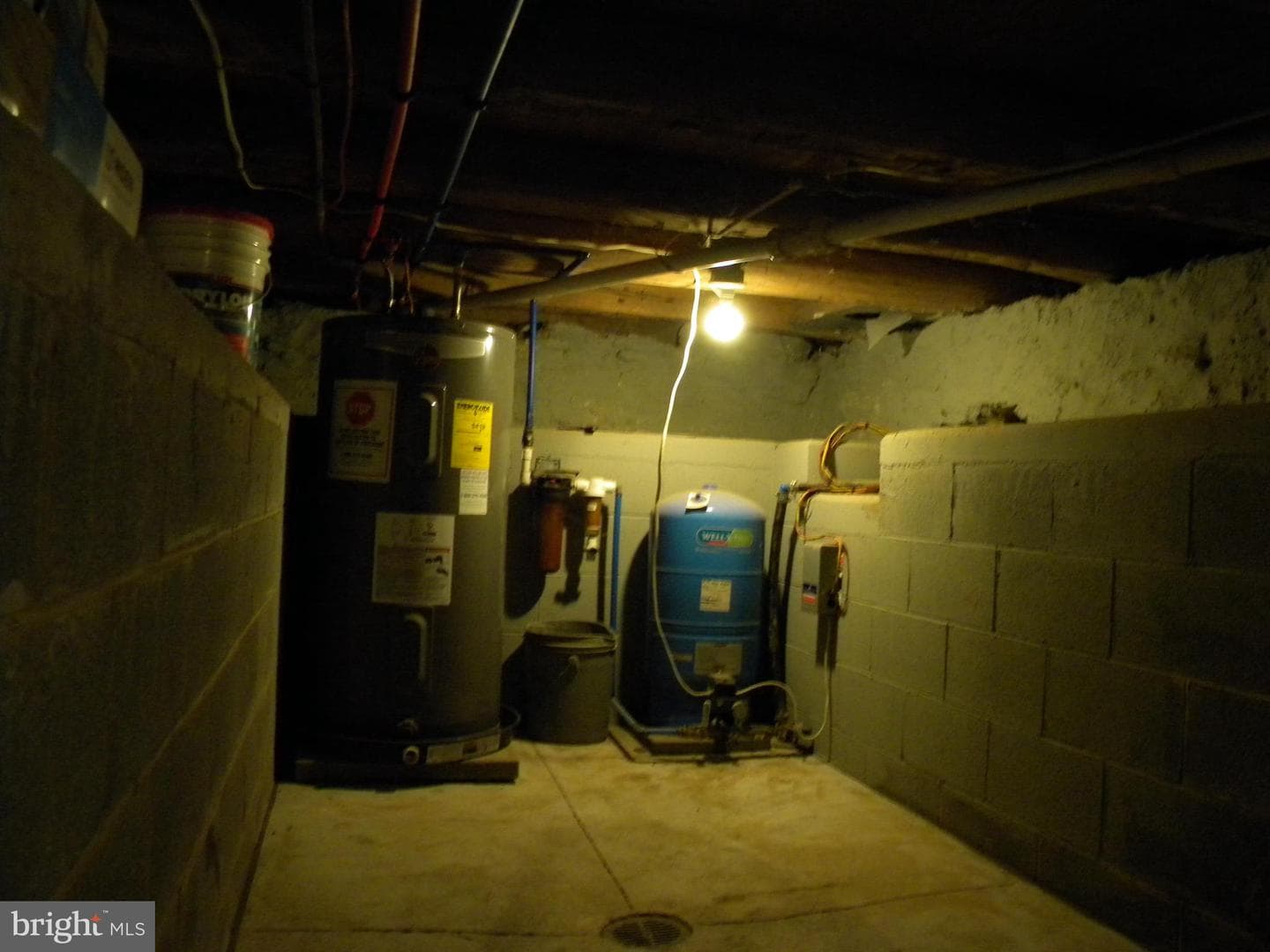 928 Goodyear Road photo 11