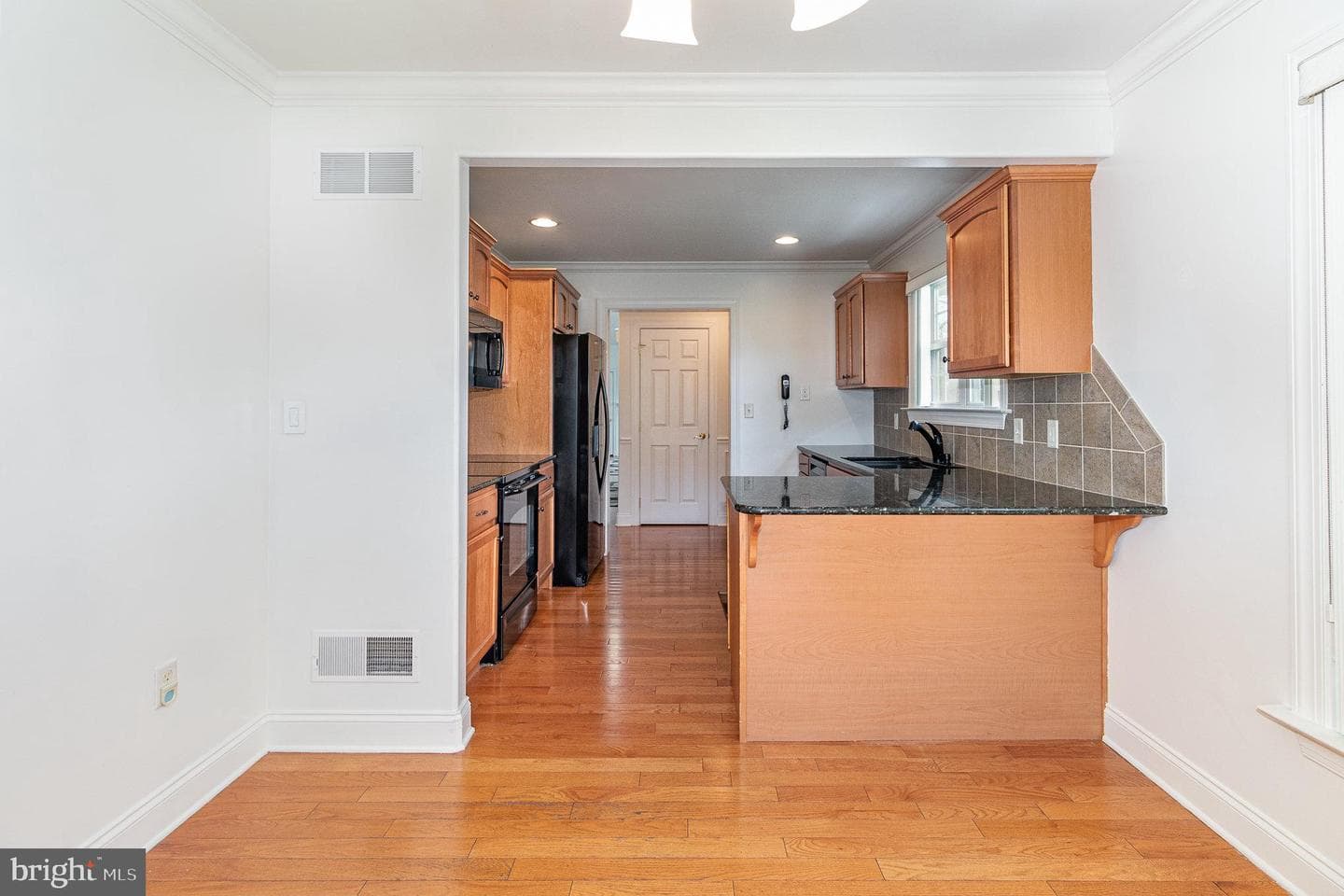109 Pin Oak Court #5 photo 12