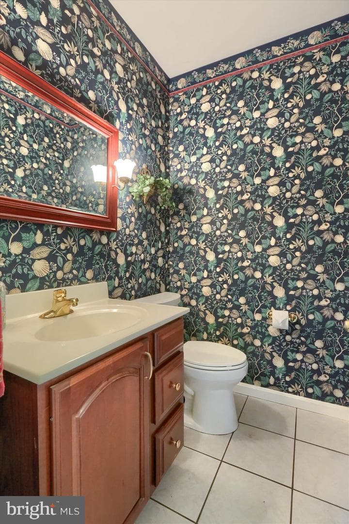 11 E Harmon Drive photo 22