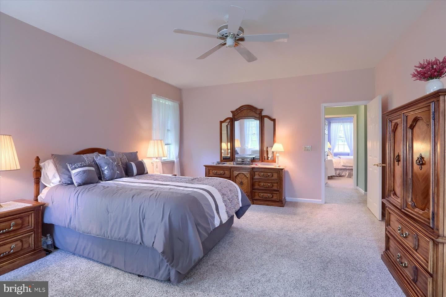 11 E Harmon Drive photo 25
