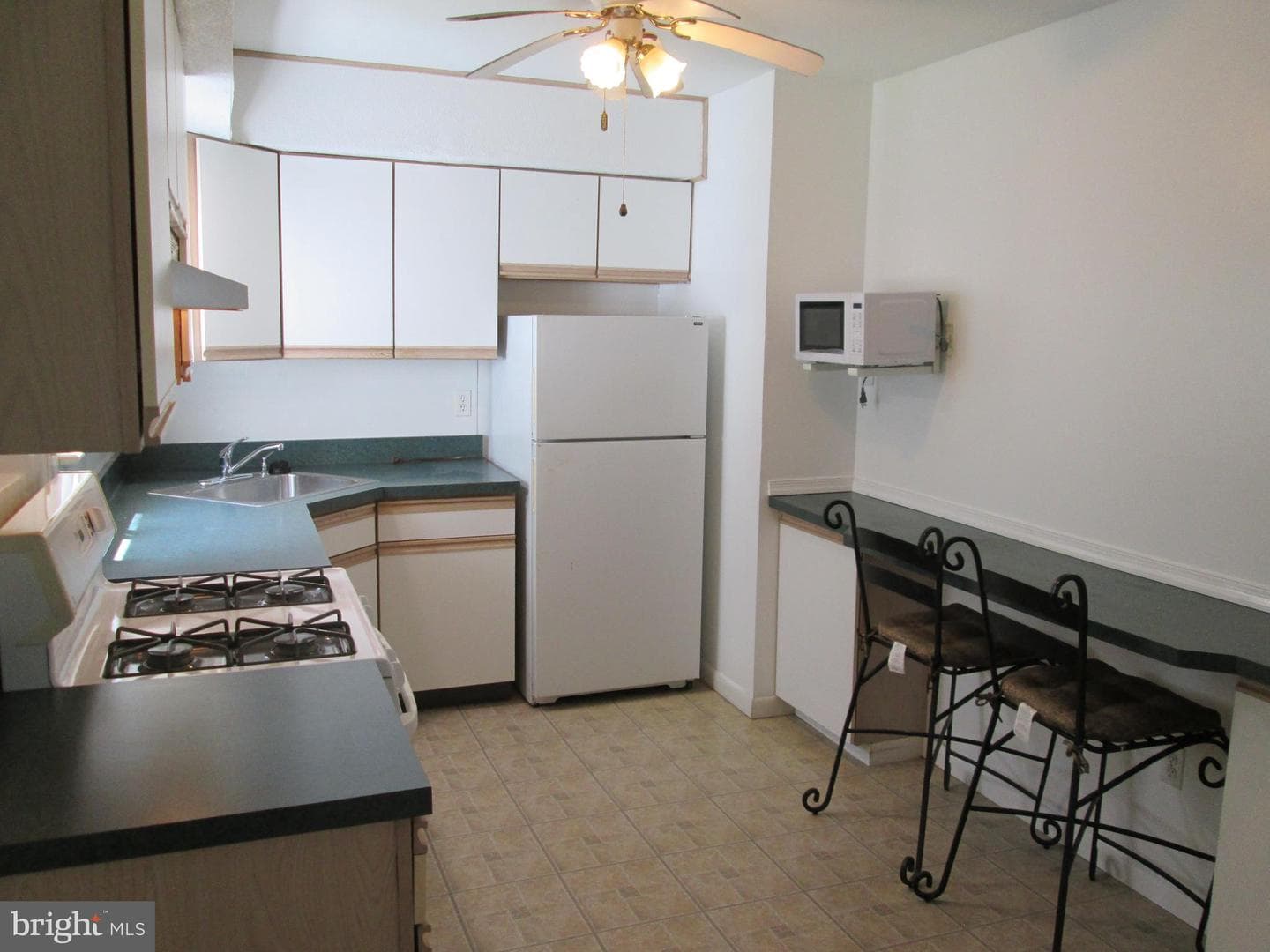 638 Erford Road photo 11