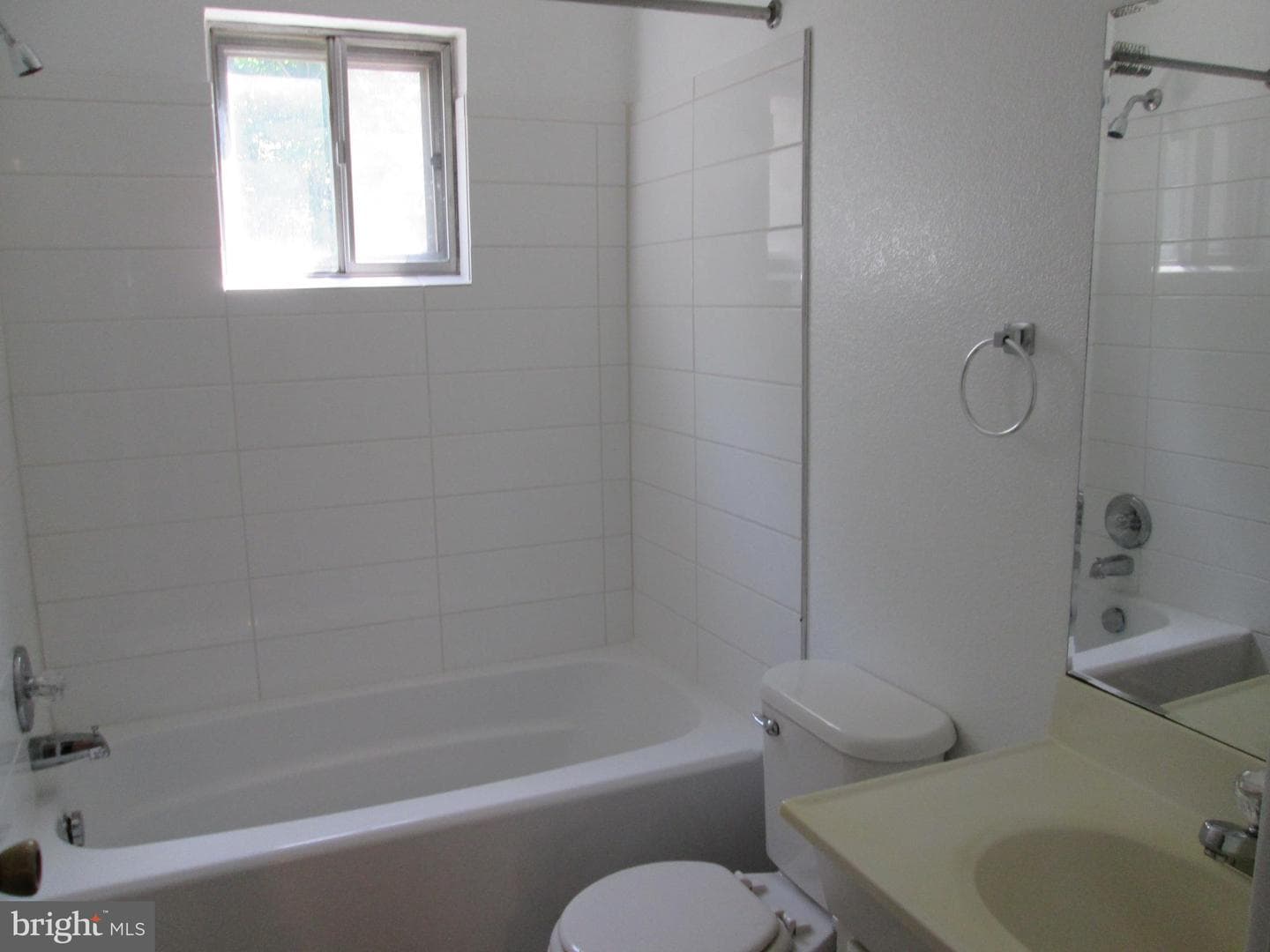 638 Erford Road photo 17
