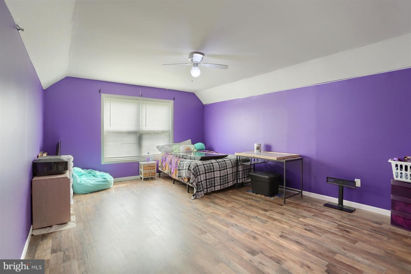 192 Lawrence Lane photo 21