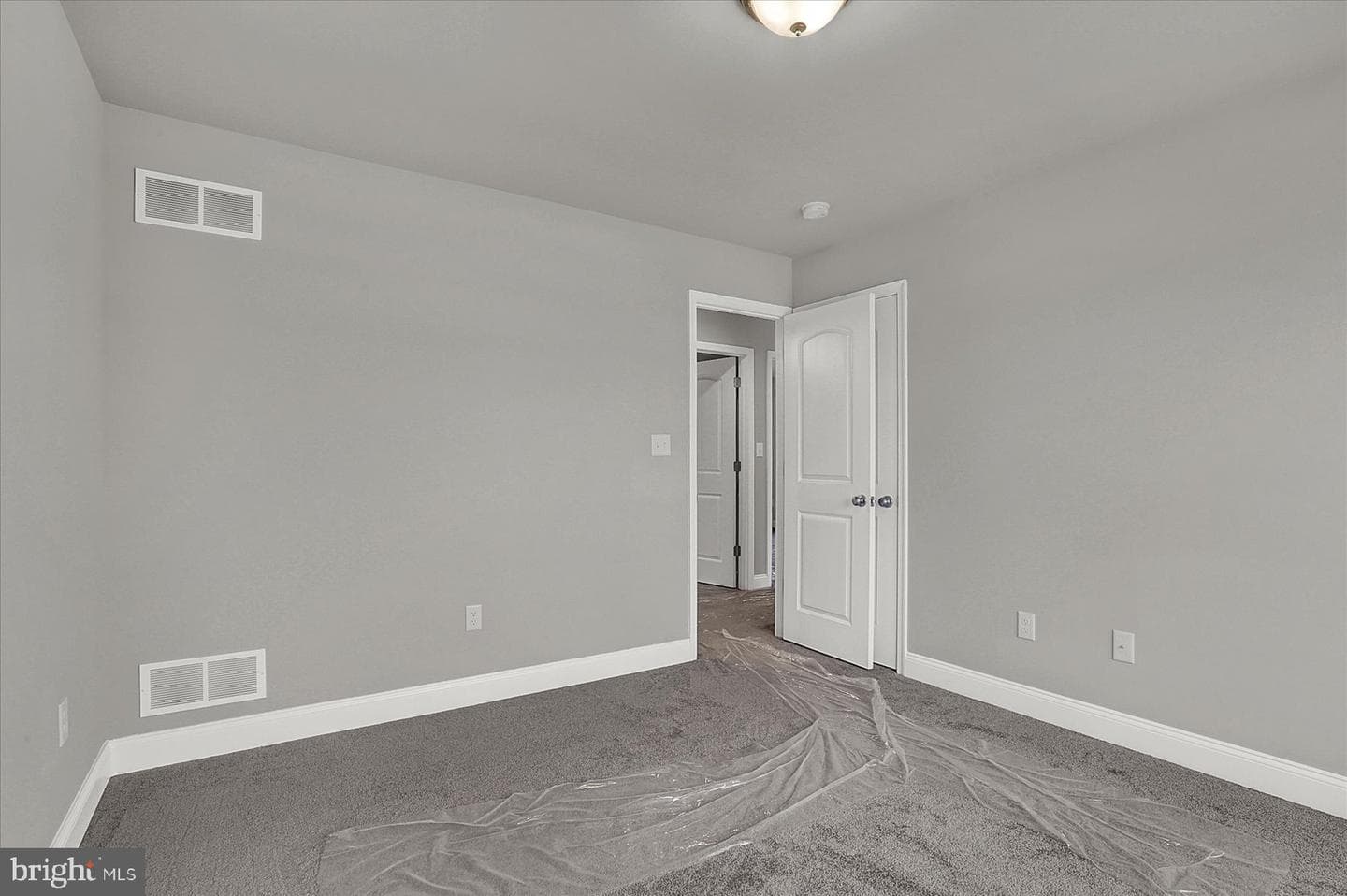 225 Westgate Drive photo 22