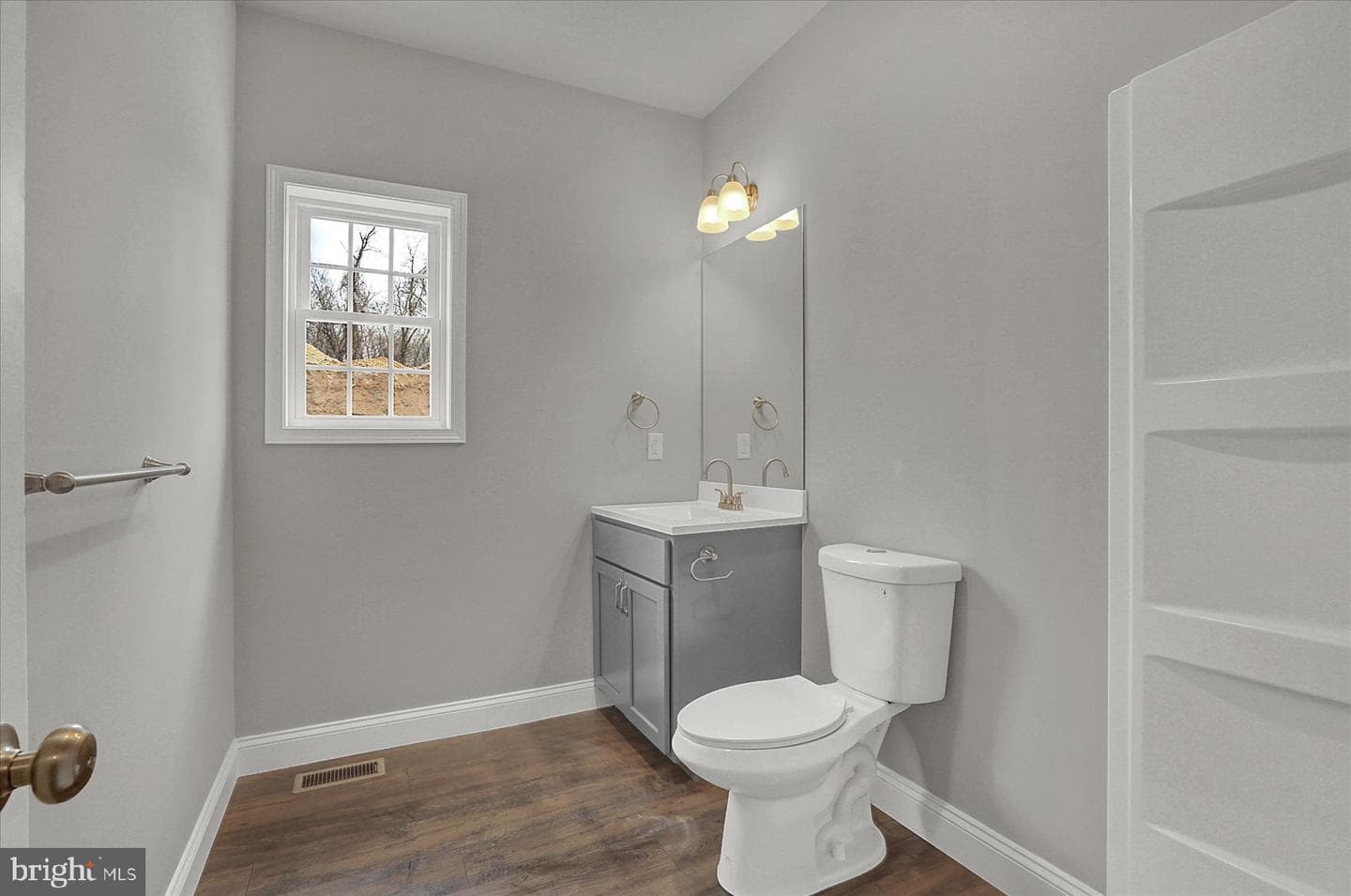 225 Westgate Drive photo 23