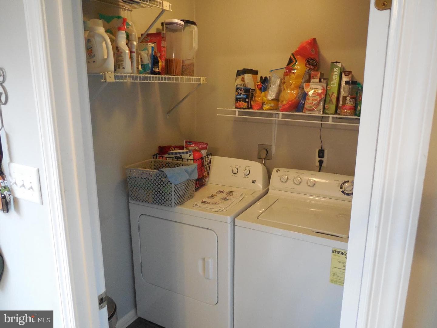 5442 Oxford Drive photo 10