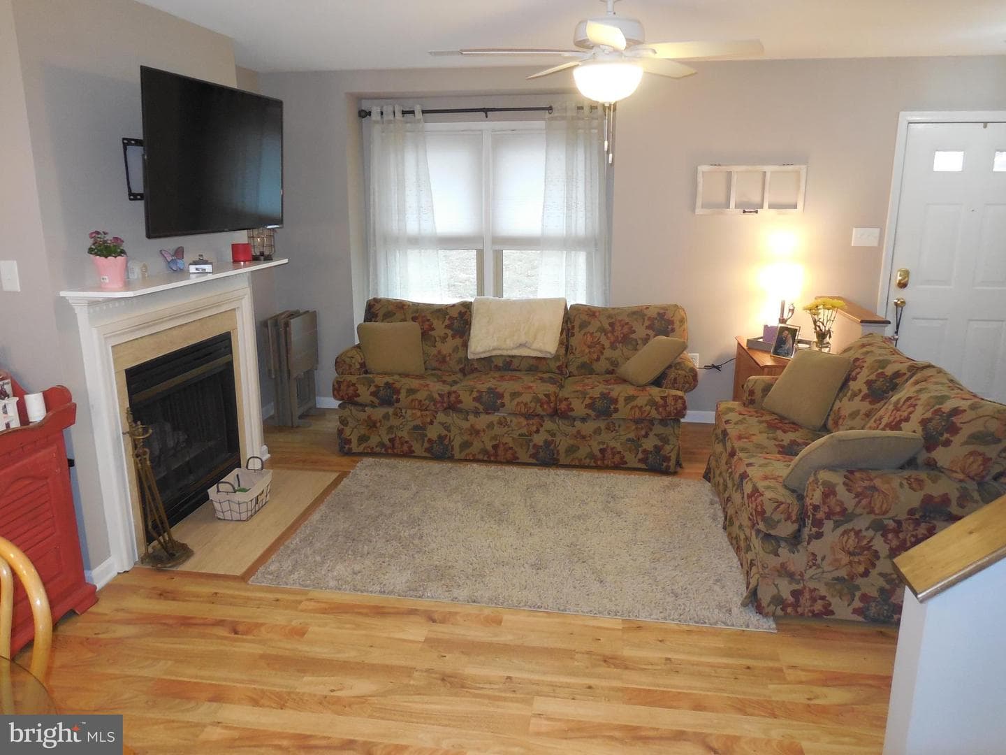 5442 Oxford Drive photo 6