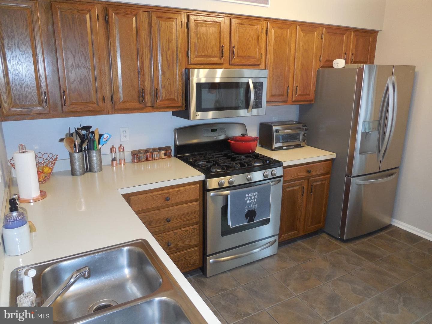 5442 Oxford Drive photo 8