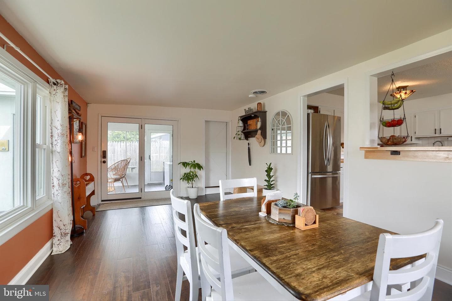1198 Lowther Road photo 25
